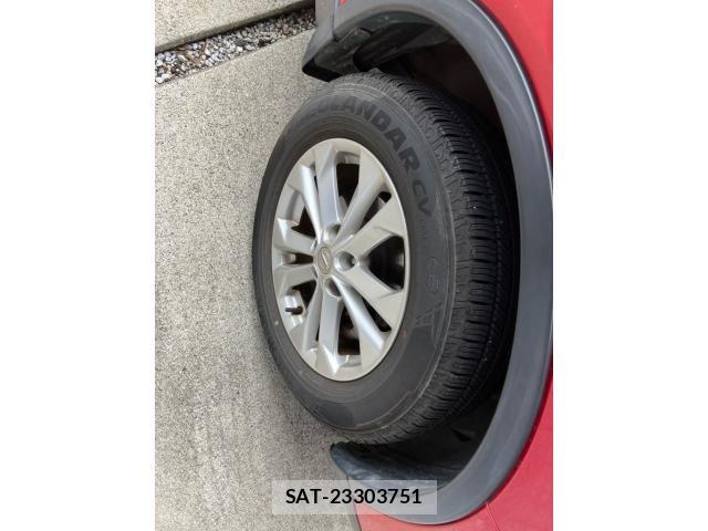 Nissan X-TRAIL 2016-09 8883105-11