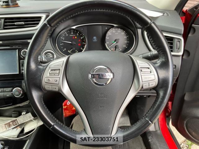Nissan X-TRAIL 2016-09 8883105-15