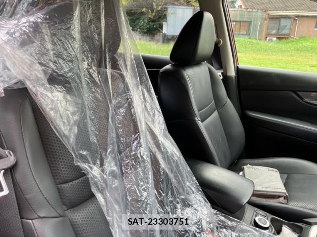 Nissan X-TRAIL 2016-09 8883105-8