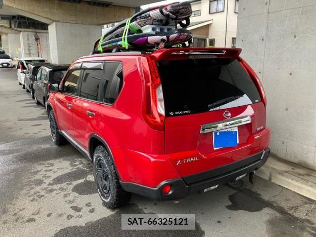 Nissan X-TRAIL 2013-09 8883110-2