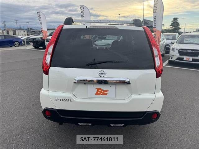 Nissan X-TRAIL 2012-02 8883107-13