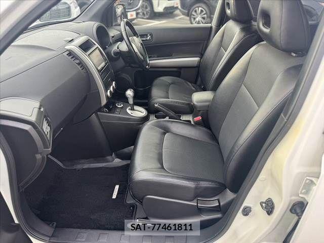 Nissan X-TRAIL 2012-02 8883107-16