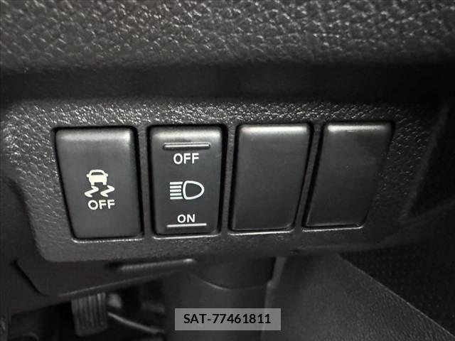 Nissan X-TRAIL 2012-02 8883107-22