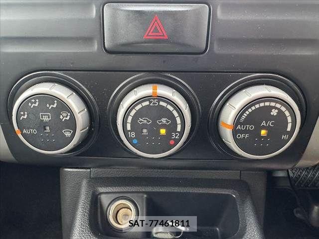 Nissan X-TRAIL 2012-02 8883107-24