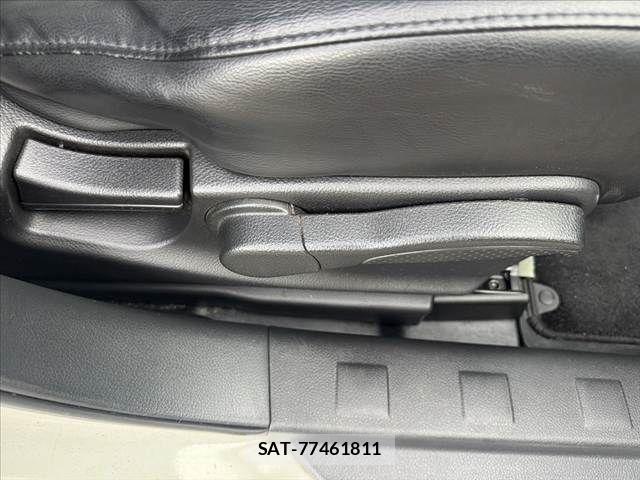 Nissan X-TRAIL 2012-02 8883107-25