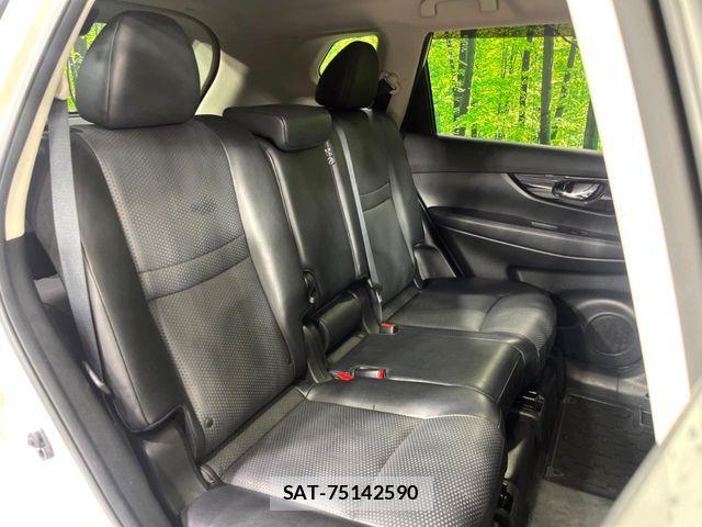 Nissan X-TRAIL 2019-01 8884654-9