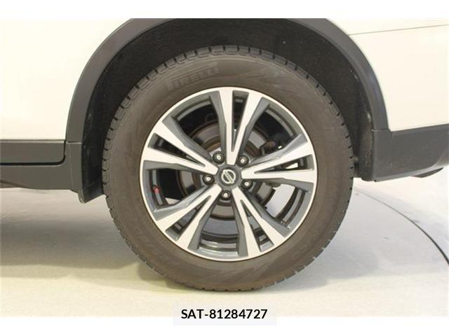 Nissan X-TRAIL 2018-02 8884652-23
