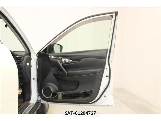 Nissan X-TRAIL 2018-02 8884652-28