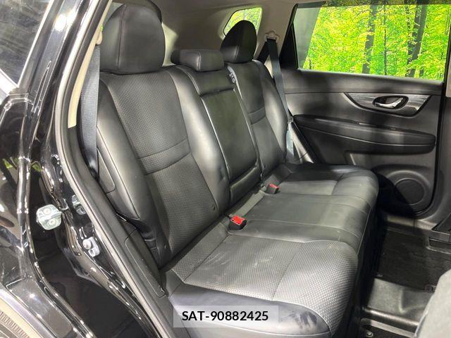 Nissan X-TRAIL 2016-01 8884653-9