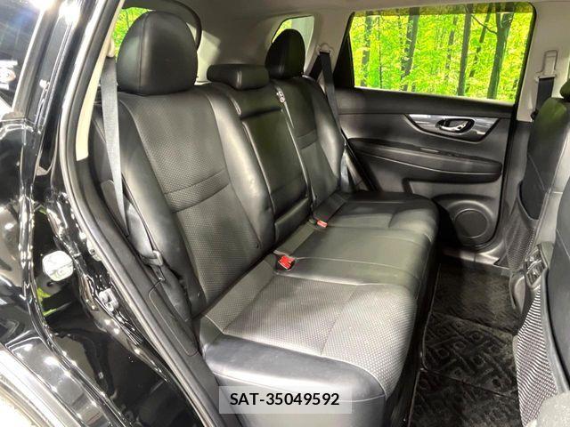 Nissan X-TRAIL 2015-09 8884655-9