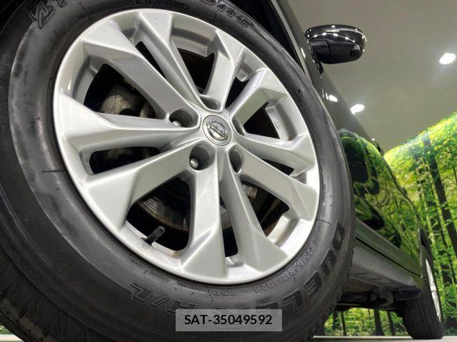 Nissan X-TRAIL 2015-09 8884655-13
