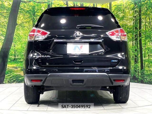 Nissan X-TRAIL 2015-09 8884655-15
