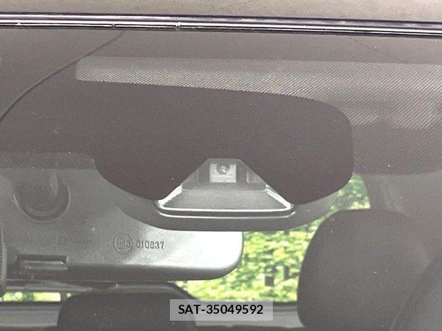 Nissan X-TRAIL 2015-09 8884655-6