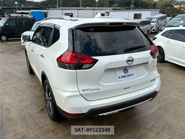 Nissan X-TRAIL HYBRID 2018-02 1830533-9