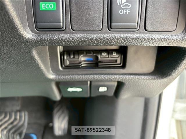 Nissan X-TRAIL HYBRID 2018-02 1830533-17