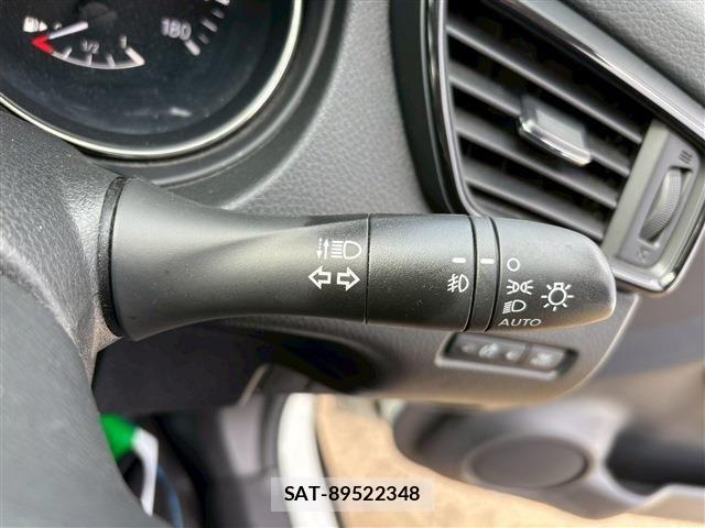 Nissan X-TRAIL HYBRID 2018-02 1830533-25