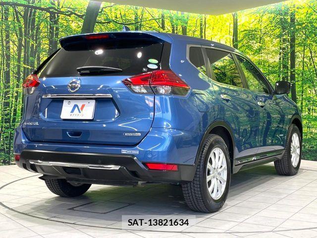 Nissan X-TRAIL HYBRID 2017-09 4334026-16
