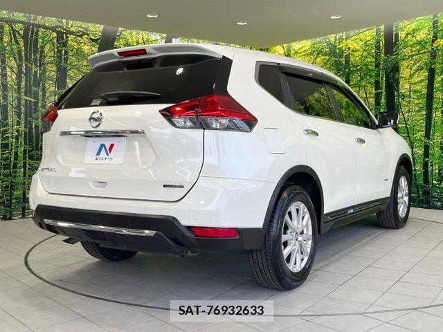 Nissan X-TRAIL HYBRID 2017-06 4605212-16