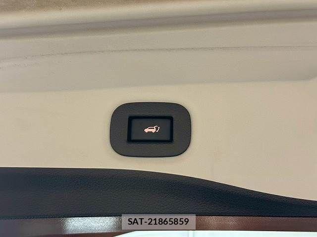 Nissan X-TRAIL HYBRID 2018-01 4759738-6