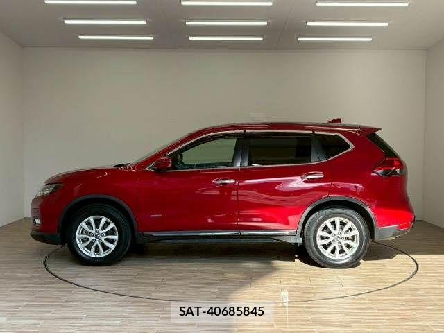 Nissan X-TRAIL HYBRID 2019-02 4759733-15