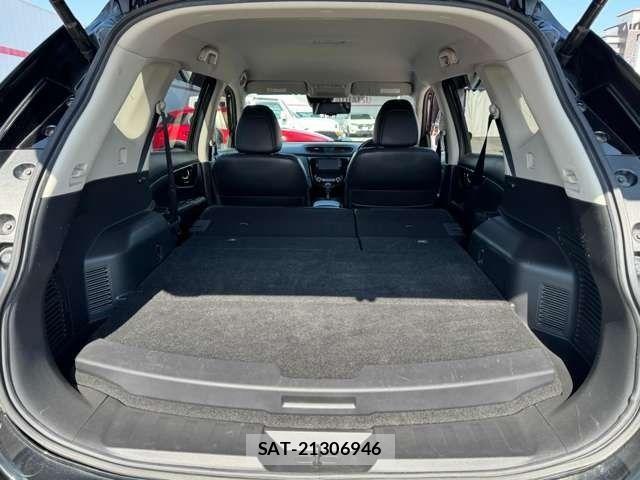 Nissan X-TRAIL HYBRID 2017-08 6221472-9