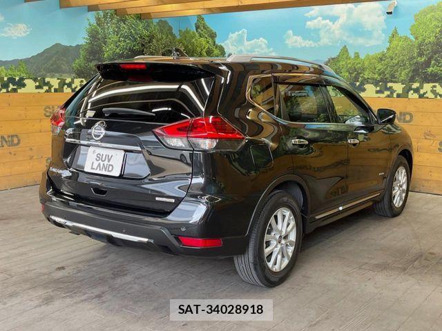 Nissan X-TRAIL HYBRID 2017-10 6642958-16