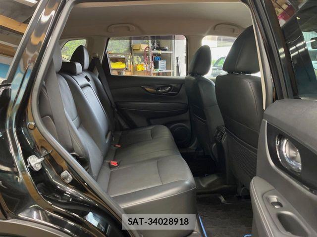 Nissan X-TRAIL HYBRID 2017-10 6642958-8