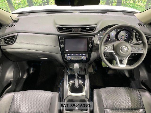 Nissan X-TRAIL HYBRID 2017-11 6674267-1