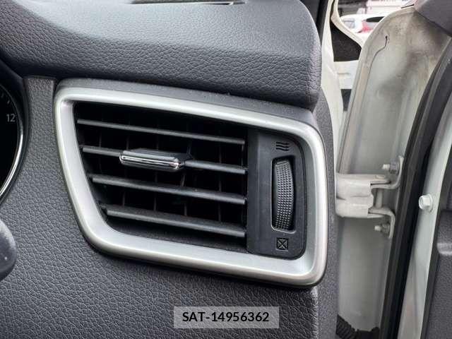 Nissan X-TRAIL HYBRID 2015-05 6678892-27