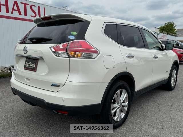 Nissan X-TRAIL HYBRID 2015-05 6678892-5