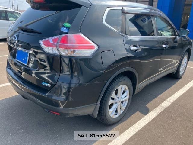 Nissan X-TRAIL HYBRID 2015-08 6678893-4