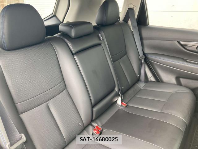 Nissan X-TRAIL HYBRID 2019-02 6791792-21