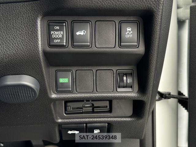 Nissan X-TRAIL HYBRID 2022-09 6791795-11