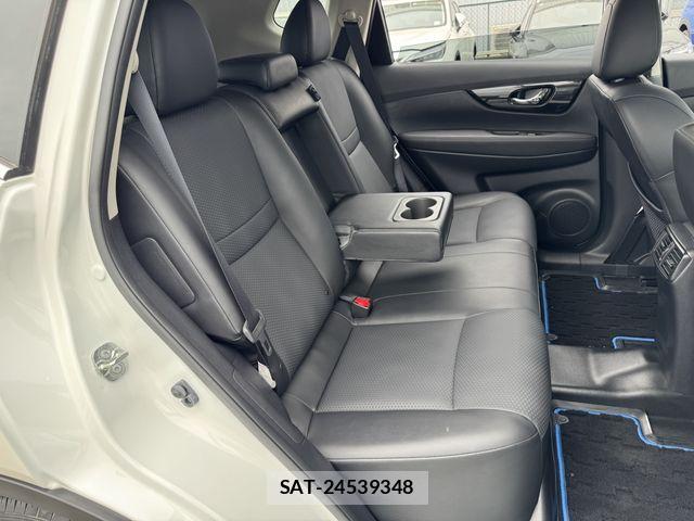 Nissan X-TRAIL HYBRID 2022-09 6791795-13