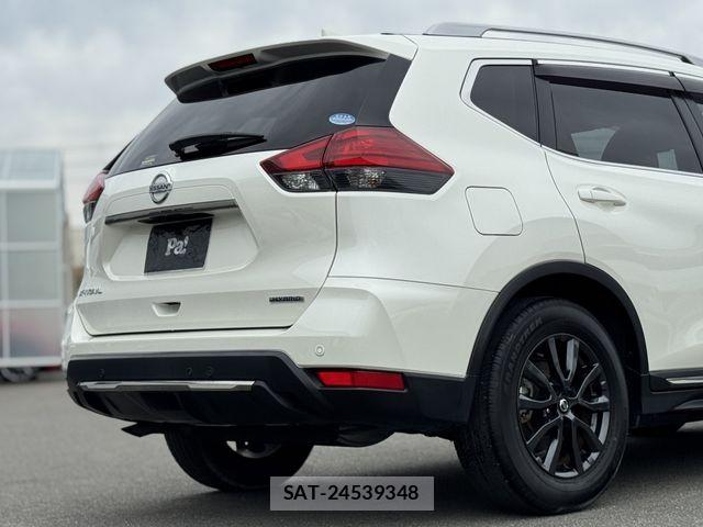 Nissan X-TRAIL HYBRID 2022-09 6791795-23