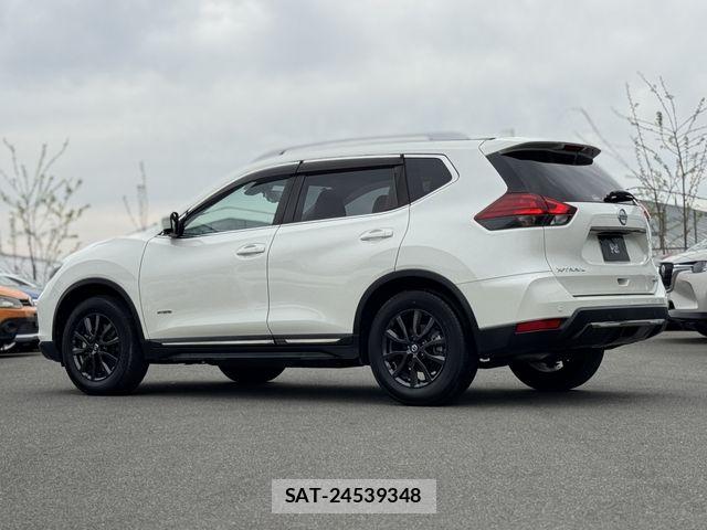 Nissan X-TRAIL HYBRID 2022-09 6791795-25