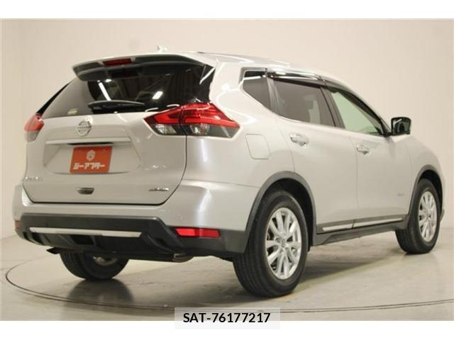 Nissan X-TRAIL HYBRID 2019-02 6915905-11