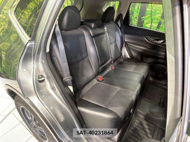 Nissan X-TRAIL HYBRID 2018-02 7061530-7