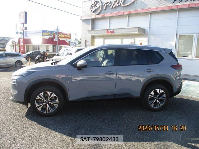 Nissan X-TRAIL HYBRID 2022-09 7227642-7
