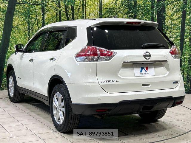 Nissan X-TRAIL HYBRID 2015-09 7227638-16