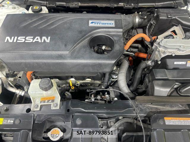 Nissan X-TRAIL HYBRID 2015-09 7227638-17
