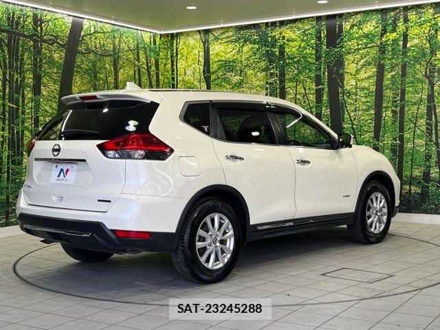 Nissan X-TRAIL HYBRID 2018-01 7227637-16