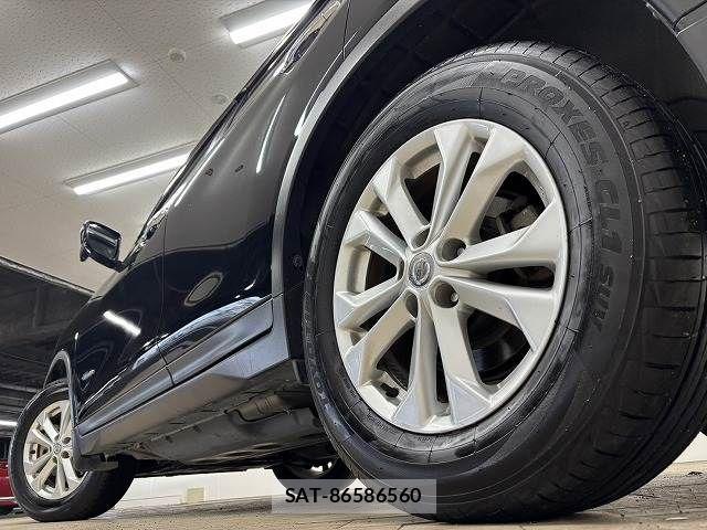 Nissan X-TRAIL HYBRID 2015-07 7252959-18