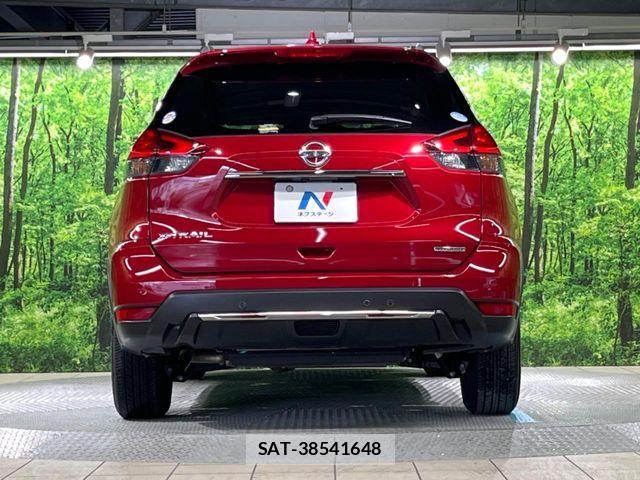 Nissan X-TRAIL HYBRID 2021-07 7360619-14