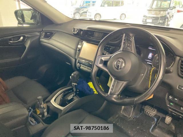 Nissan X-TRAIL HYBRID 2018-01 7395022-12