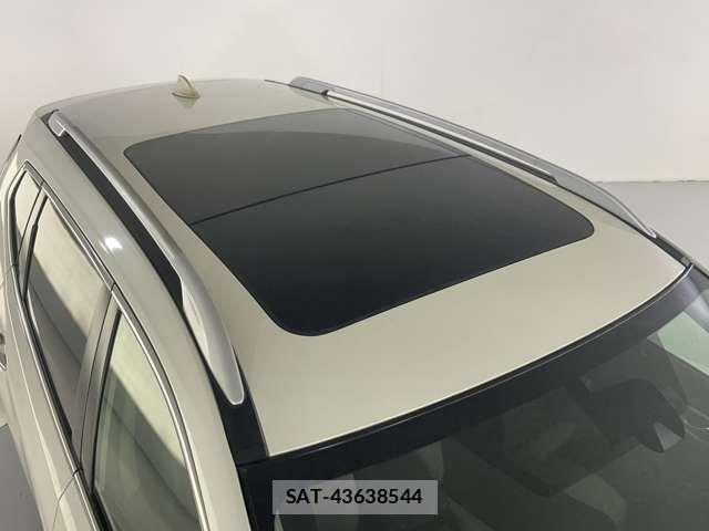 Nissan X-TRAIL HYBRID 2016-03 7394113-17