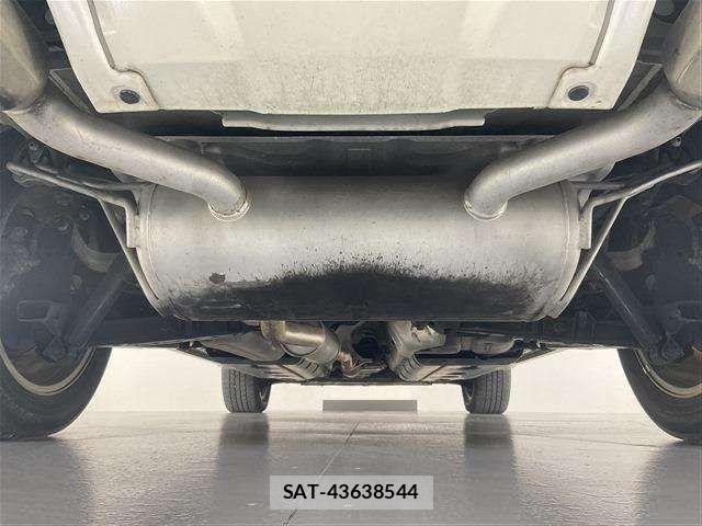 Nissan X-TRAIL HYBRID 2016-03 7394113-19