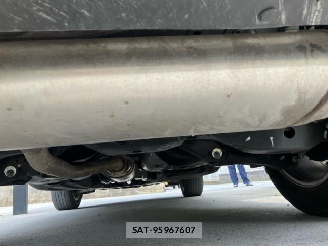 Nissan X-TRAIL HYBRID 2022-09 7459087-10