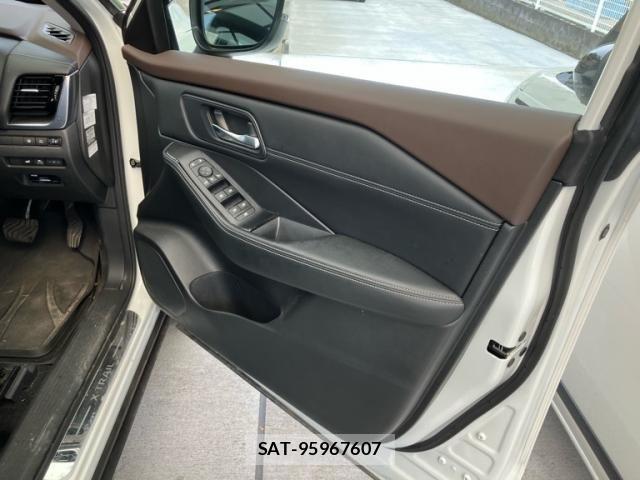 Nissan X-TRAIL HYBRID 2022-09 7459087-17