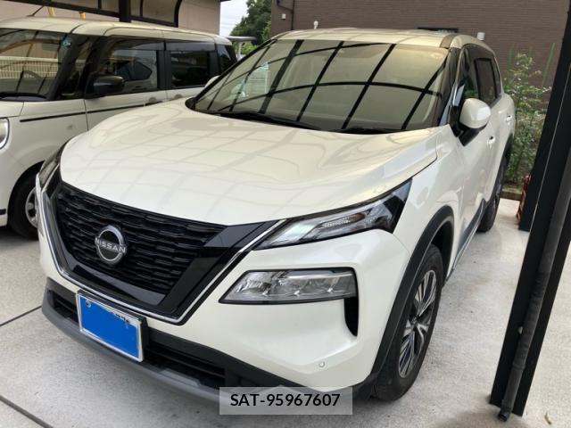 Nissan X-TRAIL HYBRID 2022-09 7459087-1